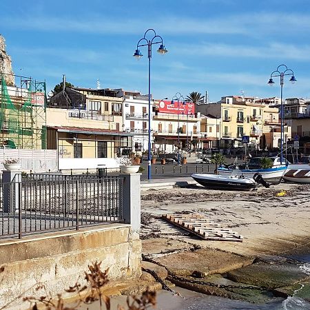 Villa Ania Mondello Bagian luar foto